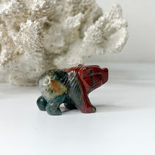 Load image into Gallery viewer, MINI BEAR CARVING
