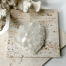 Load image into Gallery viewer, CLEAR QUARTZ CLUSTER
