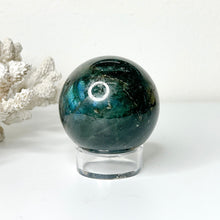 Load image into Gallery viewer, LABRADORITE SPHERE
