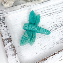 Load image into Gallery viewer, CRYSTAL DRAGONFLY CARVING

