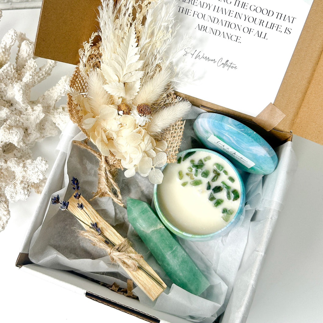 LUCK & ABUNDANCE GIFT BOX