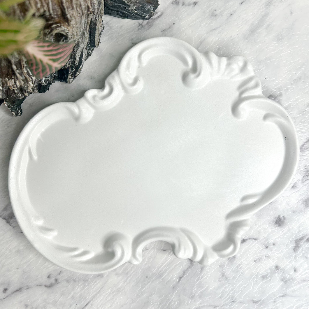 VINTAGE TRINKET TRAY