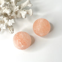 Load image into Gallery viewer, HIMALAYAN SALT MASSAGE BALL
