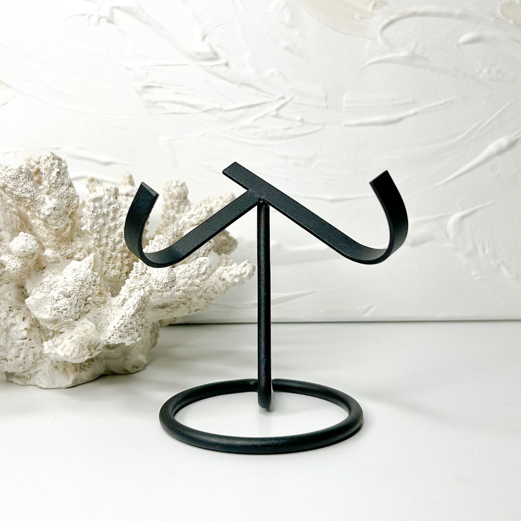 HEART DISPLAY STAND (BLACK) – Soul Warrior Collective