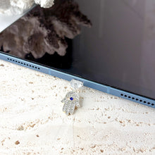 Load image into Gallery viewer, CHARM DUST PLUG USB- C
