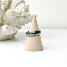 Load image into Gallery viewer, CRYSTAL RING
