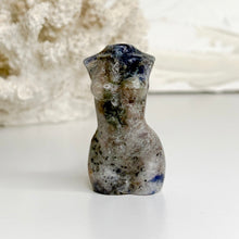 Load image into Gallery viewer, DIVINE FEMININE CRYSTAL GODDESS CARVING
