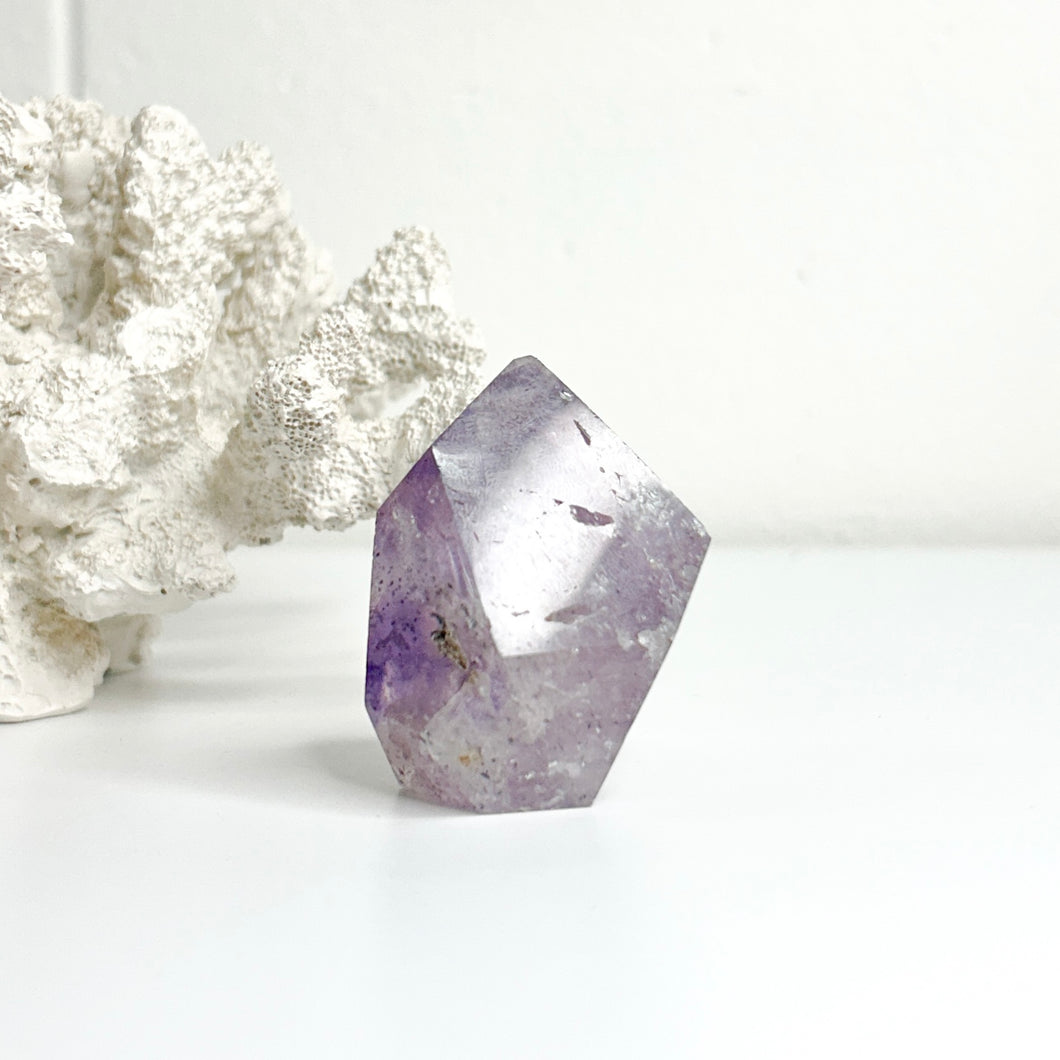 AMETHYST POINT