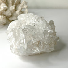 Load image into Gallery viewer, CLEAR QUARTZ CLUSTER
