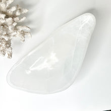 Load image into Gallery viewer, LARGE SELENITE IRREGULAR BOWL
