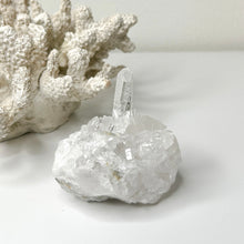 Load image into Gallery viewer, CLEAR QUARTZ CLUSTER

