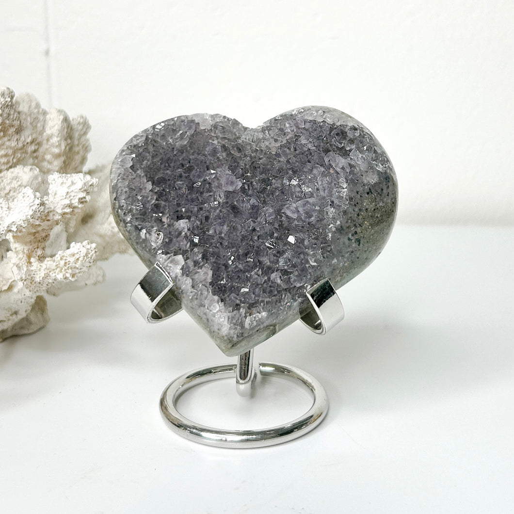 AMETHYST CLUSTER HEART