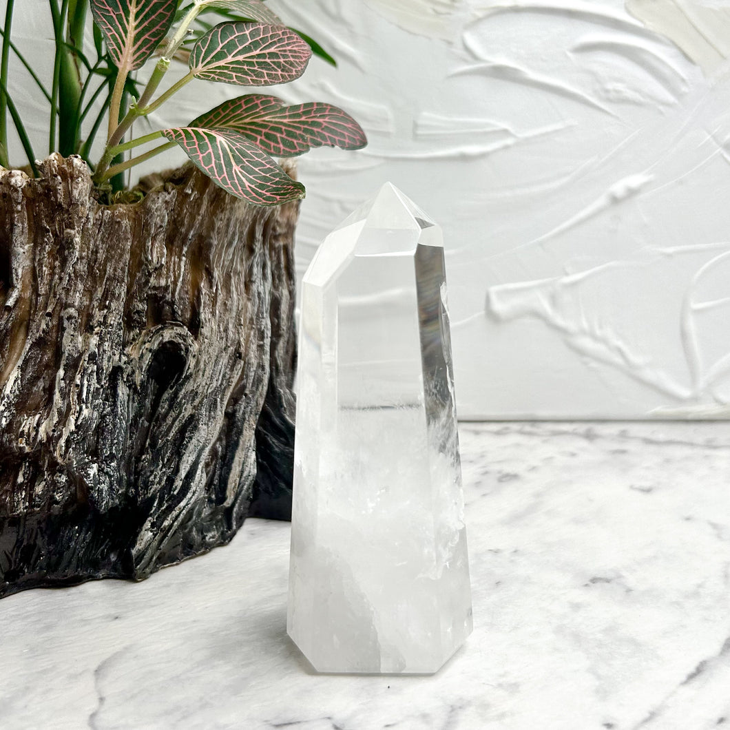 CLEAR QUARTZ A GRADE POINT