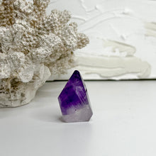 Load image into Gallery viewer, AMETHYST POINT
