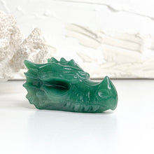 Load image into Gallery viewer, CRYSTAL DRAGON HEAD CARVING
