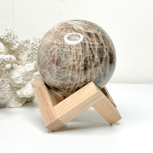 Load image into Gallery viewer, WOODEN SPHERE STAND
