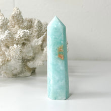 Load image into Gallery viewer, CARIBBEAN CALCITE POINT
