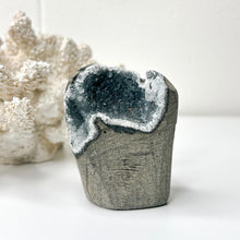 Load image into Gallery viewer, BLACK CHALCEDONY
