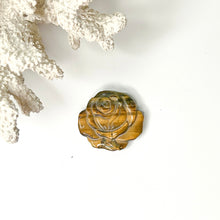 Load image into Gallery viewer, TIGERS EYE CARVING
