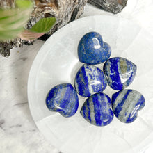 Load image into Gallery viewer, CRYSTAL MINI HEART
