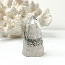 Load image into Gallery viewer, INCLUDED QUARTZ
