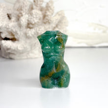 Load image into Gallery viewer, DIVINE FEMININE CRYSTAL GODDESS CARVING

