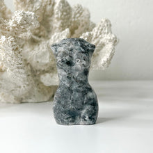 Load image into Gallery viewer, DIVINE FEMININE CRYSTAL CARVING
