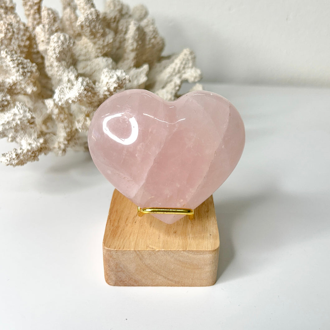 ROSE QUARTZ HEART