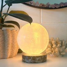 Load image into Gallery viewer, SELENITE SPHERE LAMP WITH ORTHOCERAS BASE
