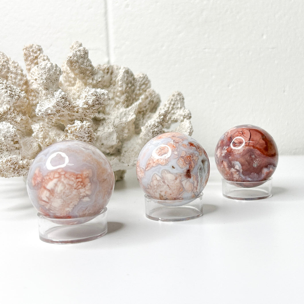 FLOWER AGATE SPHERE