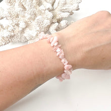 Load image into Gallery viewer, CRYSTAL CHIP BRACELET
