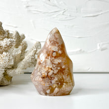 Load image into Gallery viewer, FLOWER AGATE FLAME
