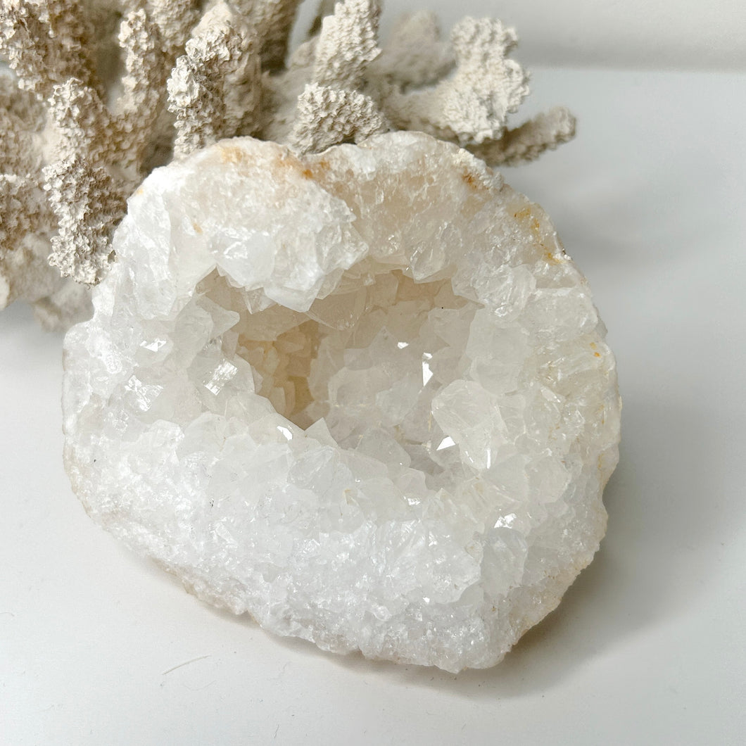 CLEAR QUARTZ GEODE