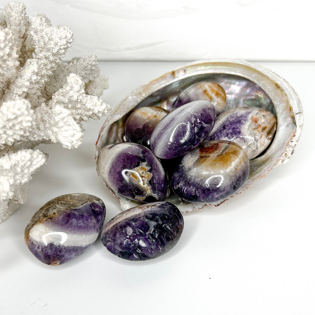 AMETHYST PALMSTONE