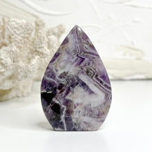 Load image into Gallery viewer, CHEVRON AMETHYST FLAME
