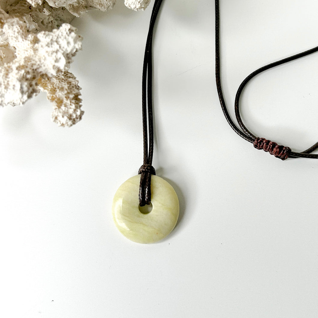 GREEN JASPER DONUT NECKLACE