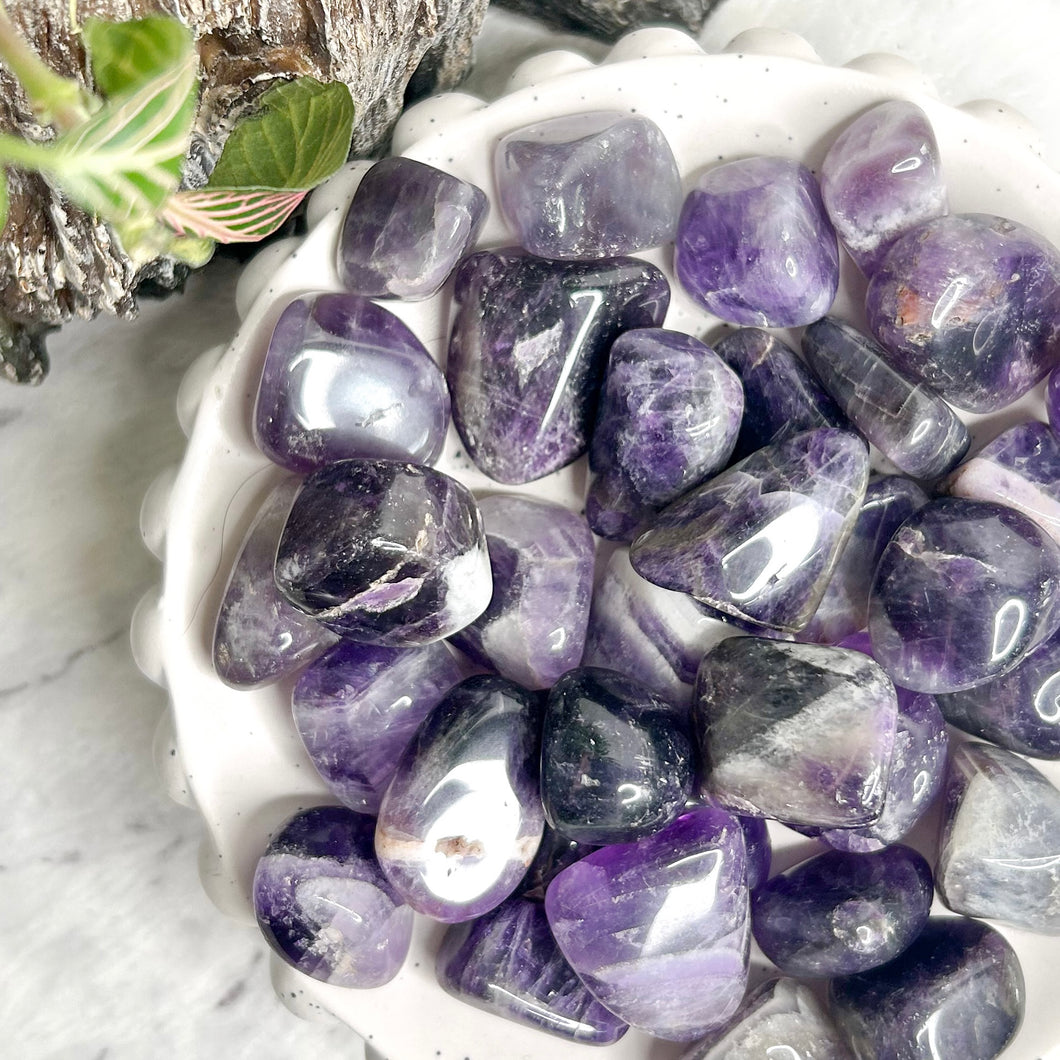 AMETHYST TUMBLED STONE