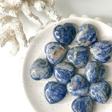 Load image into Gallery viewer, CRYSTAL MINI HEART
