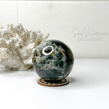 Load image into Gallery viewer, FLOWER AGATE GREEN SPHERE
