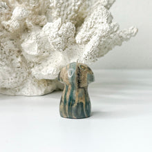 Load image into Gallery viewer, MINI MUSHROOM CARVING

