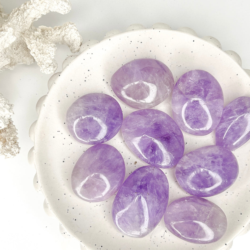 AMETHYST MINI PALMSTONE