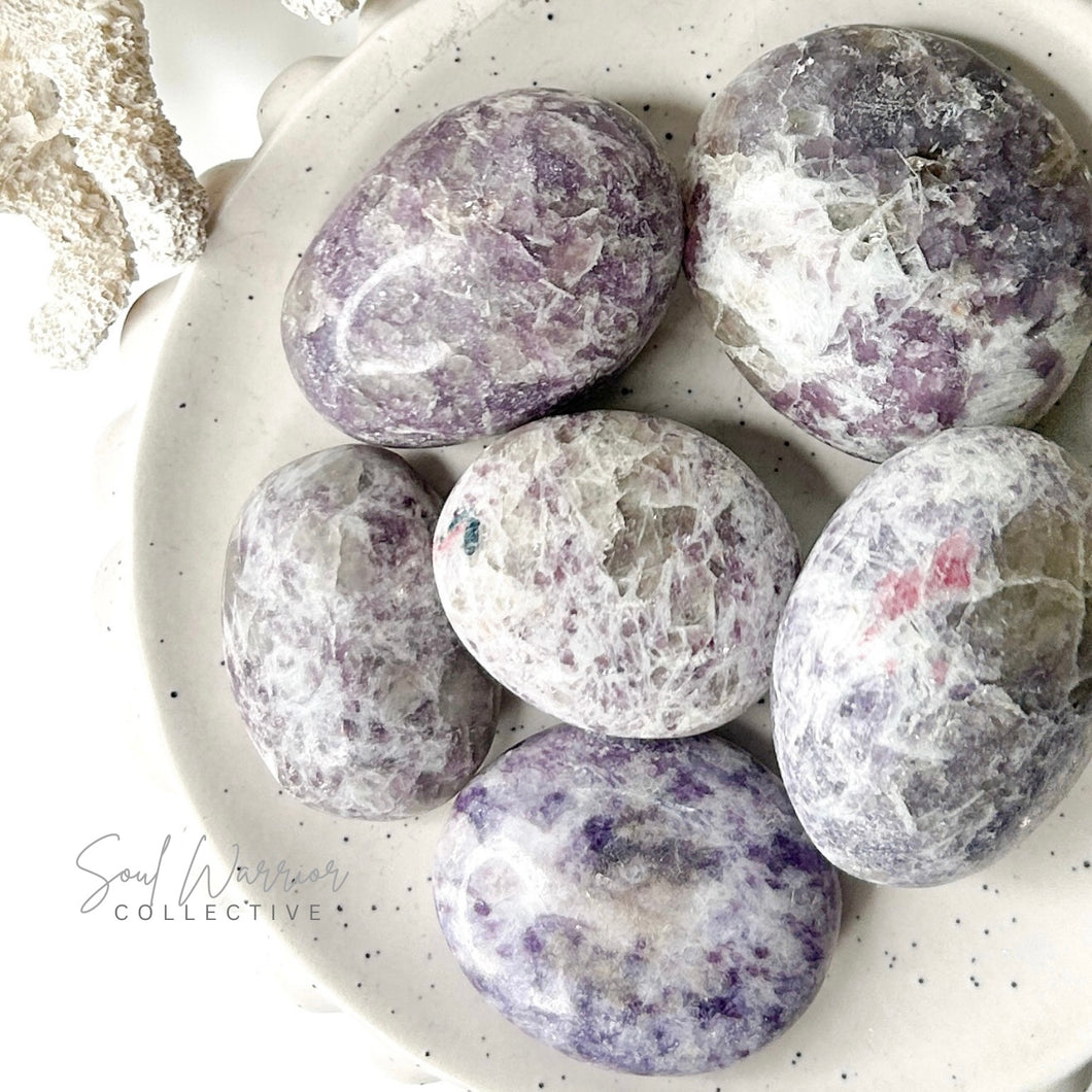 LEPIDOLITE PALM STONE