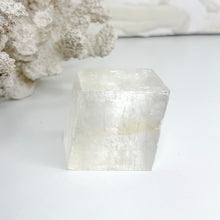 Load image into Gallery viewer, OPTICAL CALCITE ROUGH
