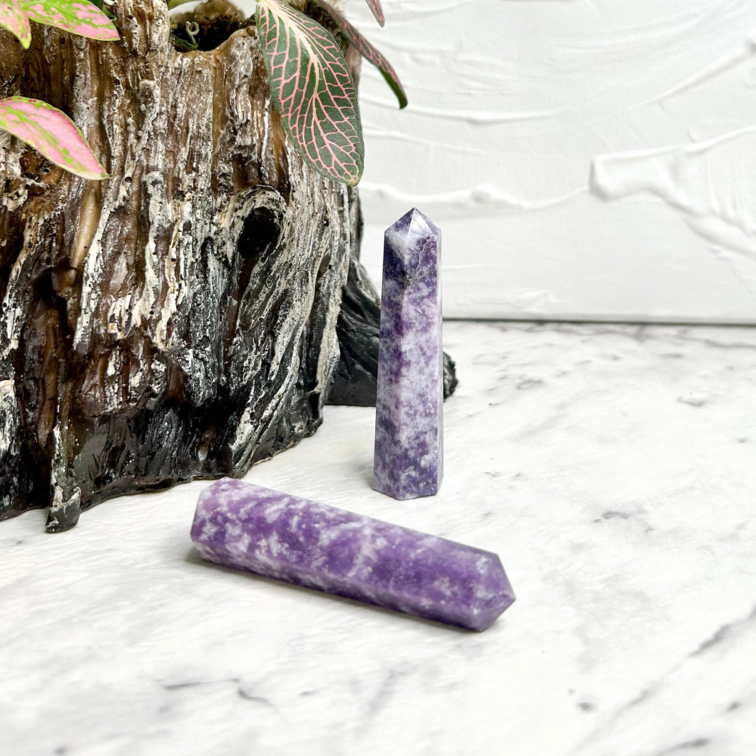 LEPIDOLITE SMALL POINT