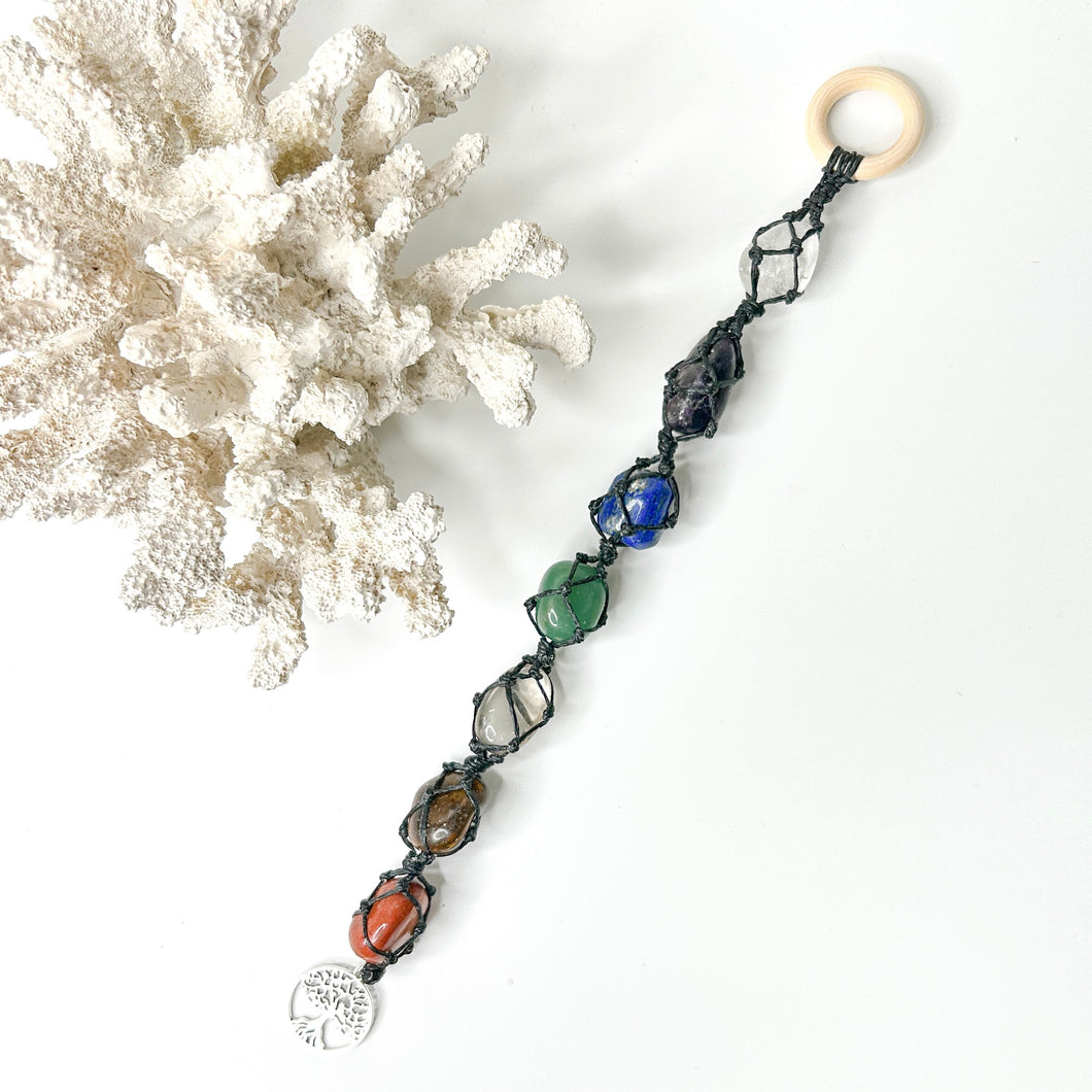 CHAKRA MACRAME HANGER