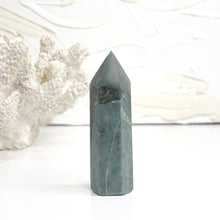 Load image into Gallery viewer, BLOODSTONE POINT
