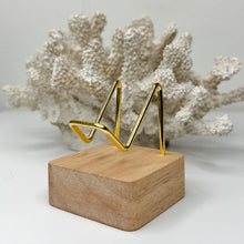 Load image into Gallery viewer, WOODEN HEART STAND
