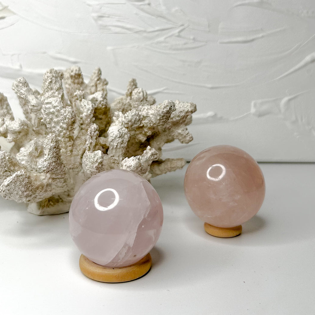 ROSE QUARTZ SPHERE