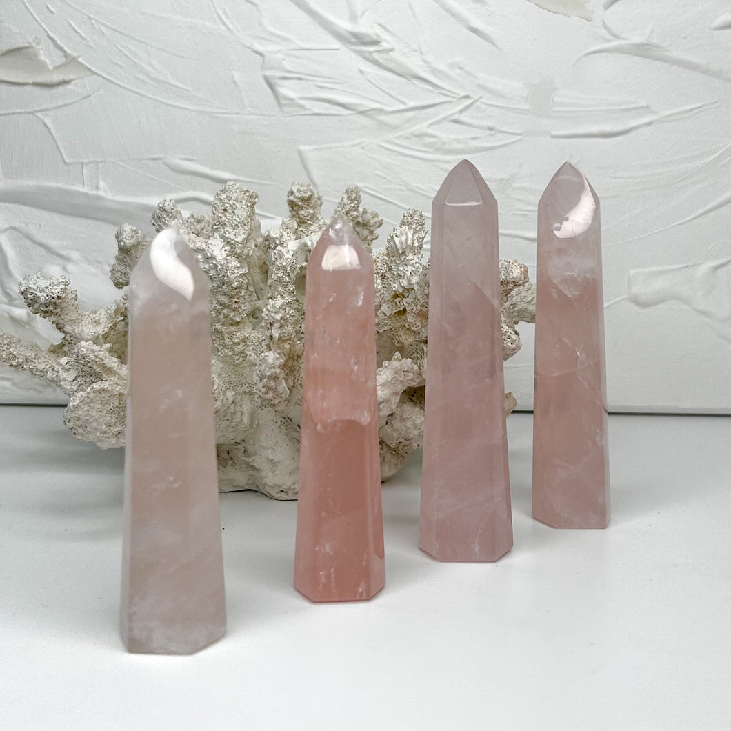 ROSE QUARTZ POINT
