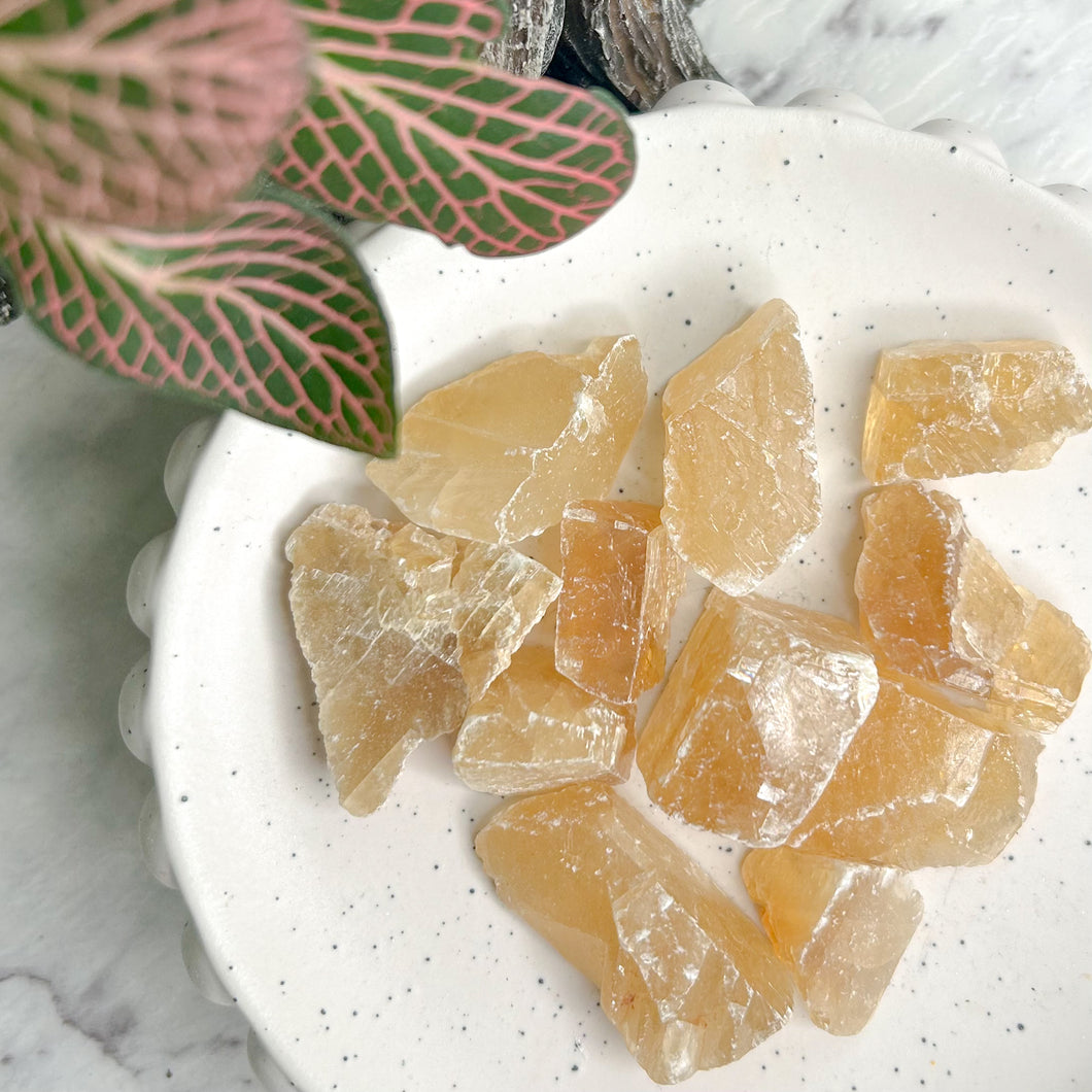 HONEY CALCITE ROUGH